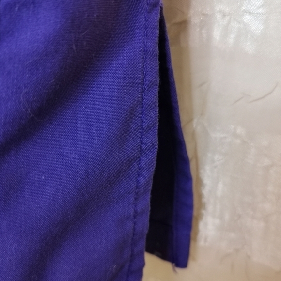 Scrubs top purple large or XL - Picture 5 of 8